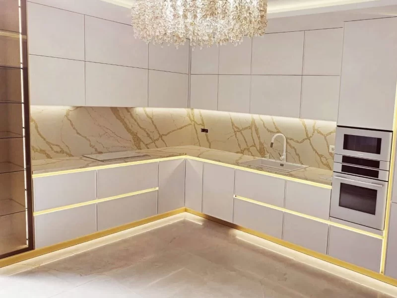 Bucătărie premium Calacatta Gold led